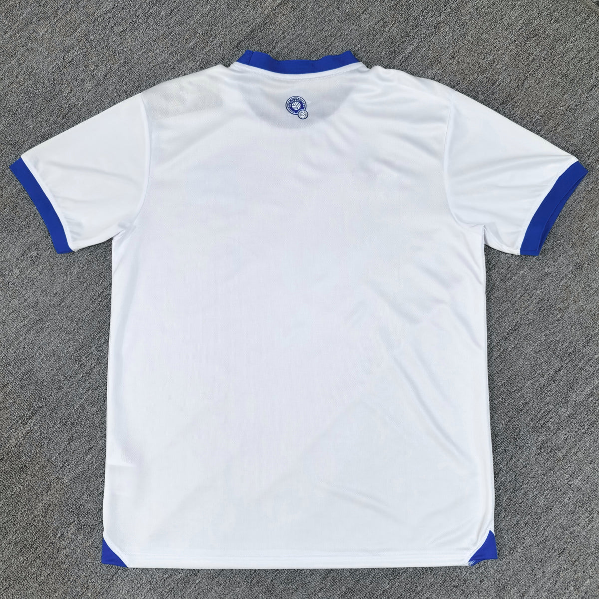 Maillot El Salvador 2025-2026