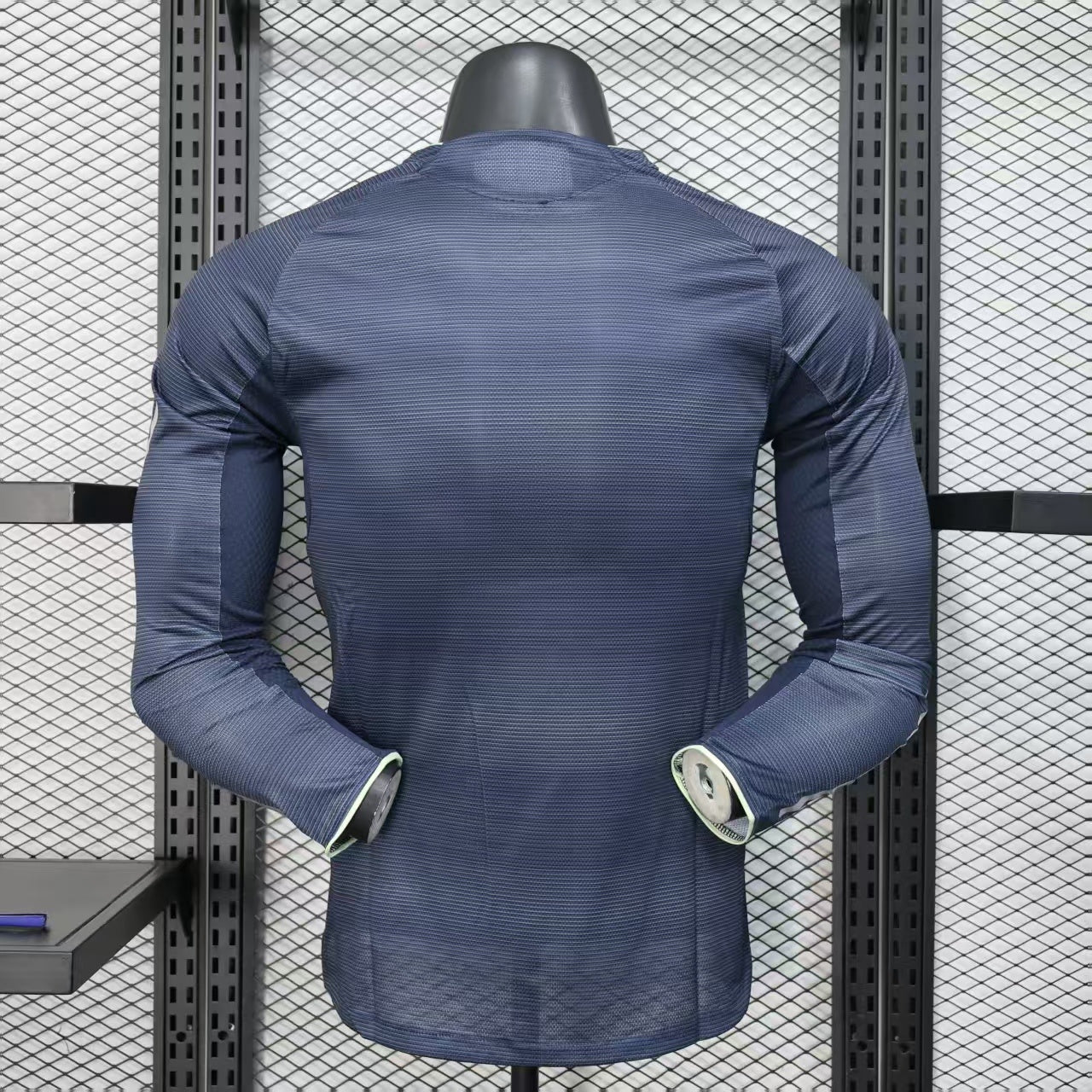 Maillot Real Madrid Manches Longues 2025-2026 Player Version