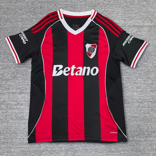 Maillot River Plate 2025-2026