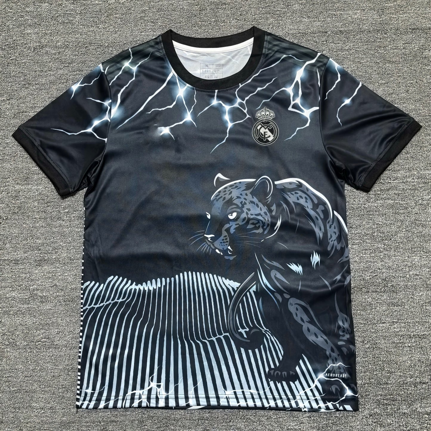 Maillot Real Madrid Concept 2024-2025