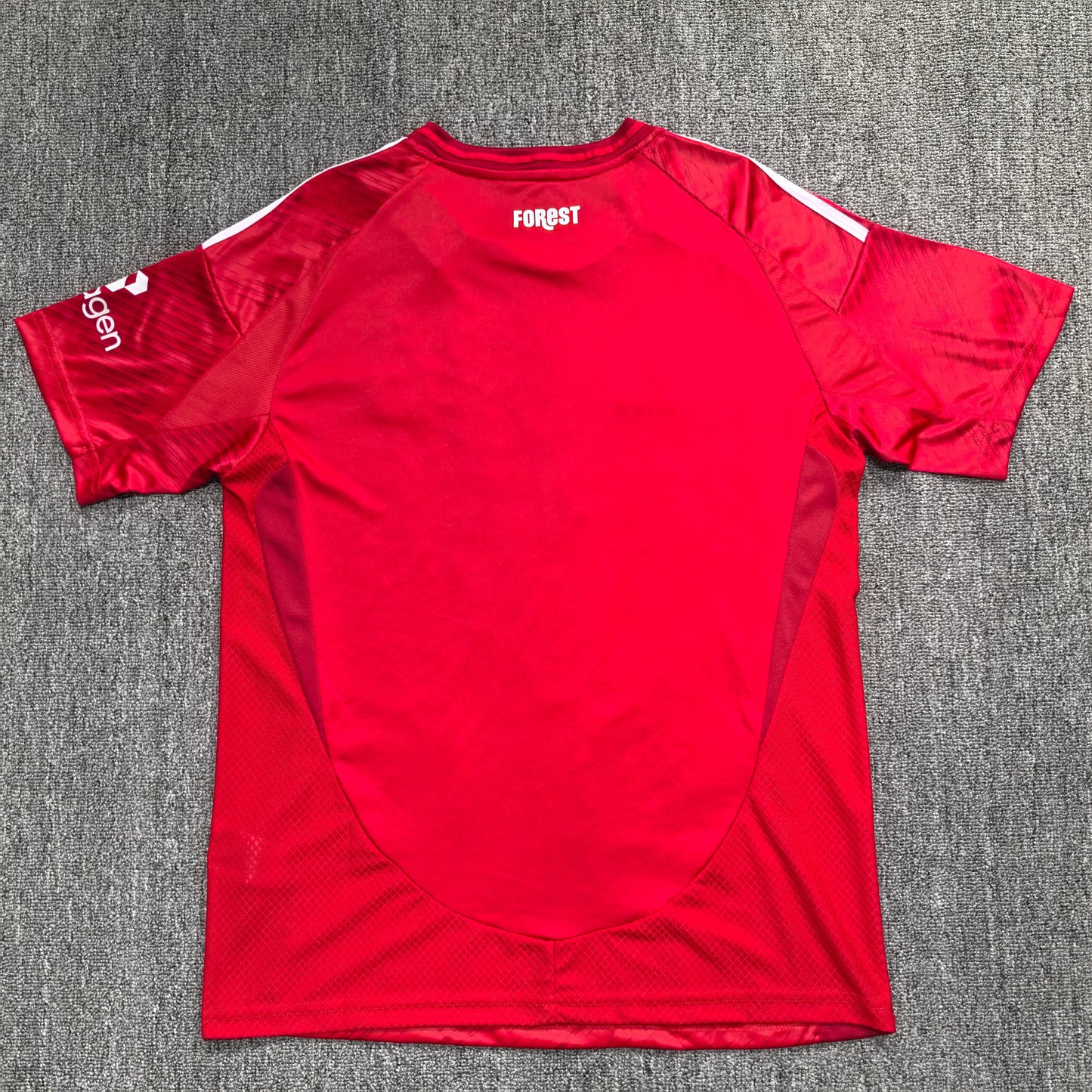 Maillot Nottingham Forest Domicile 2024-2025