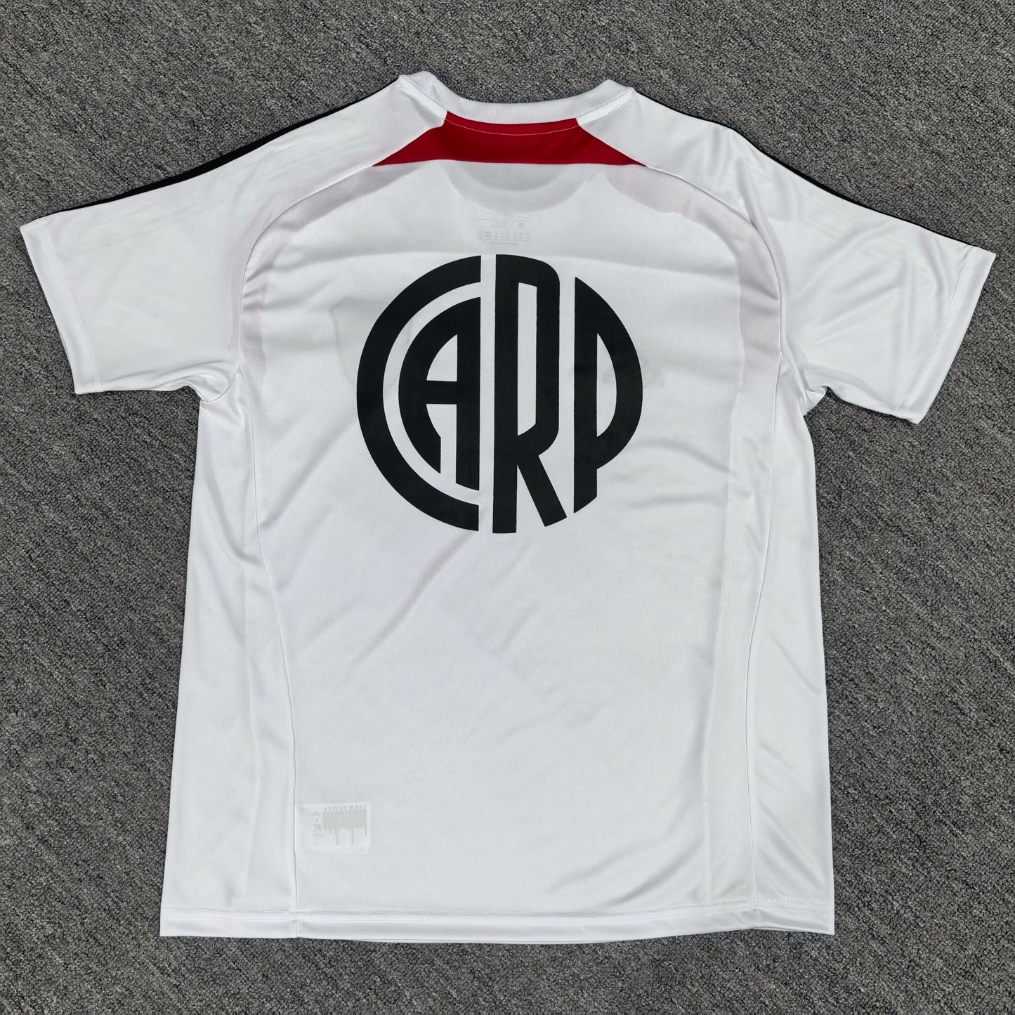 Maillot River Plate 2025-2026
