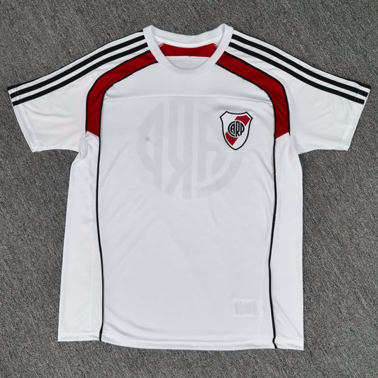Maillot River Plate 2025-2026