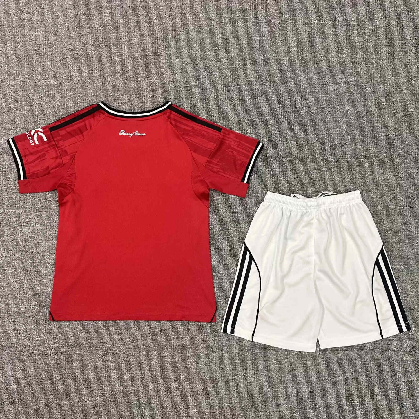 Ensemble Enfant Manchester United 2025-2026