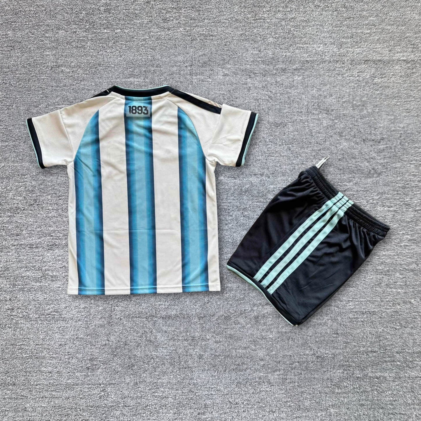 Ensemble Enfant Argentine Domicile 2026-2027